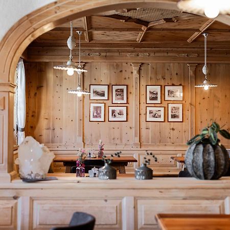 Kristallhotel Corona-Krone Сан-Віджиліо-ді-Мареббе Екстер'єр фото