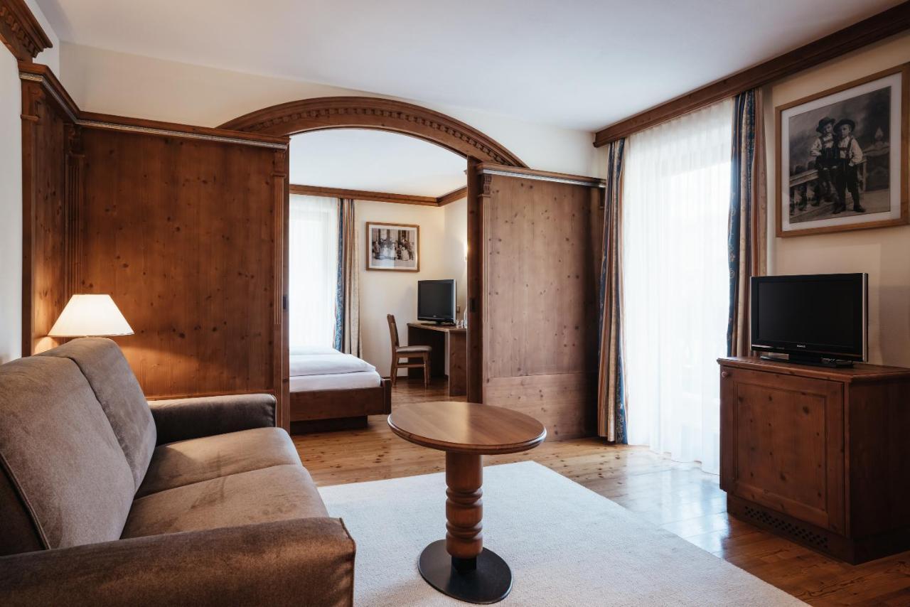 Kristallhotel Corona-Krone Сан-Віджиліо-ді-Мареббе Екстер'єр фото
