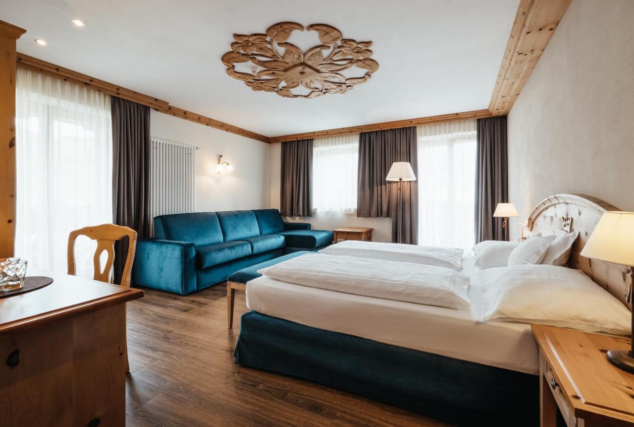 Kristallhotel Corona-Krone Сан-Віджиліо-ді-Мареббе Екстер'єр фото