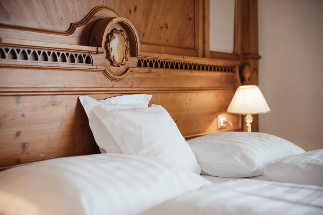 Kristallhotel Corona-Krone Сан-Віджиліо-ді-Мареббе Екстер'єр фото