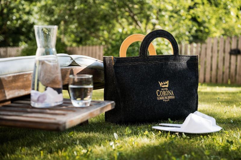 Kristallhotel Corona-Krone Сан-Віджиліо-ді-Мареббе Екстер'єр фото