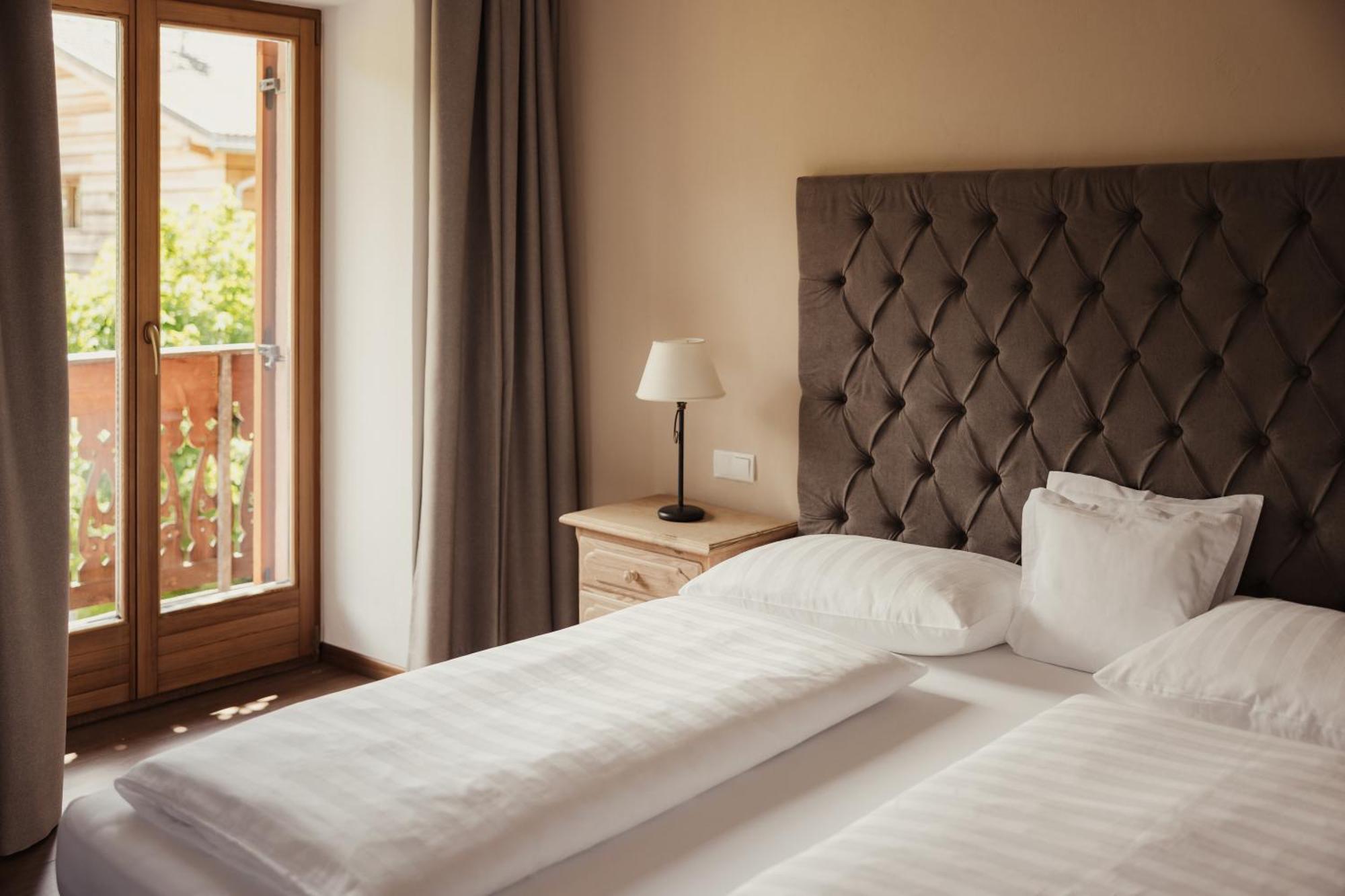 Kristallhotel Corona-Krone Сан-Віджиліо-ді-Мареббе Екстер'єр фото